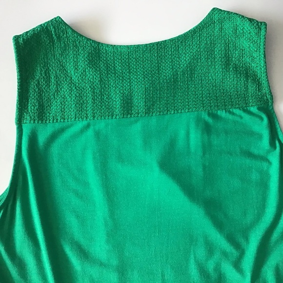 Adrianna Papell Asymmetrical, Sleeveless keyhole - Picture 3 of 8